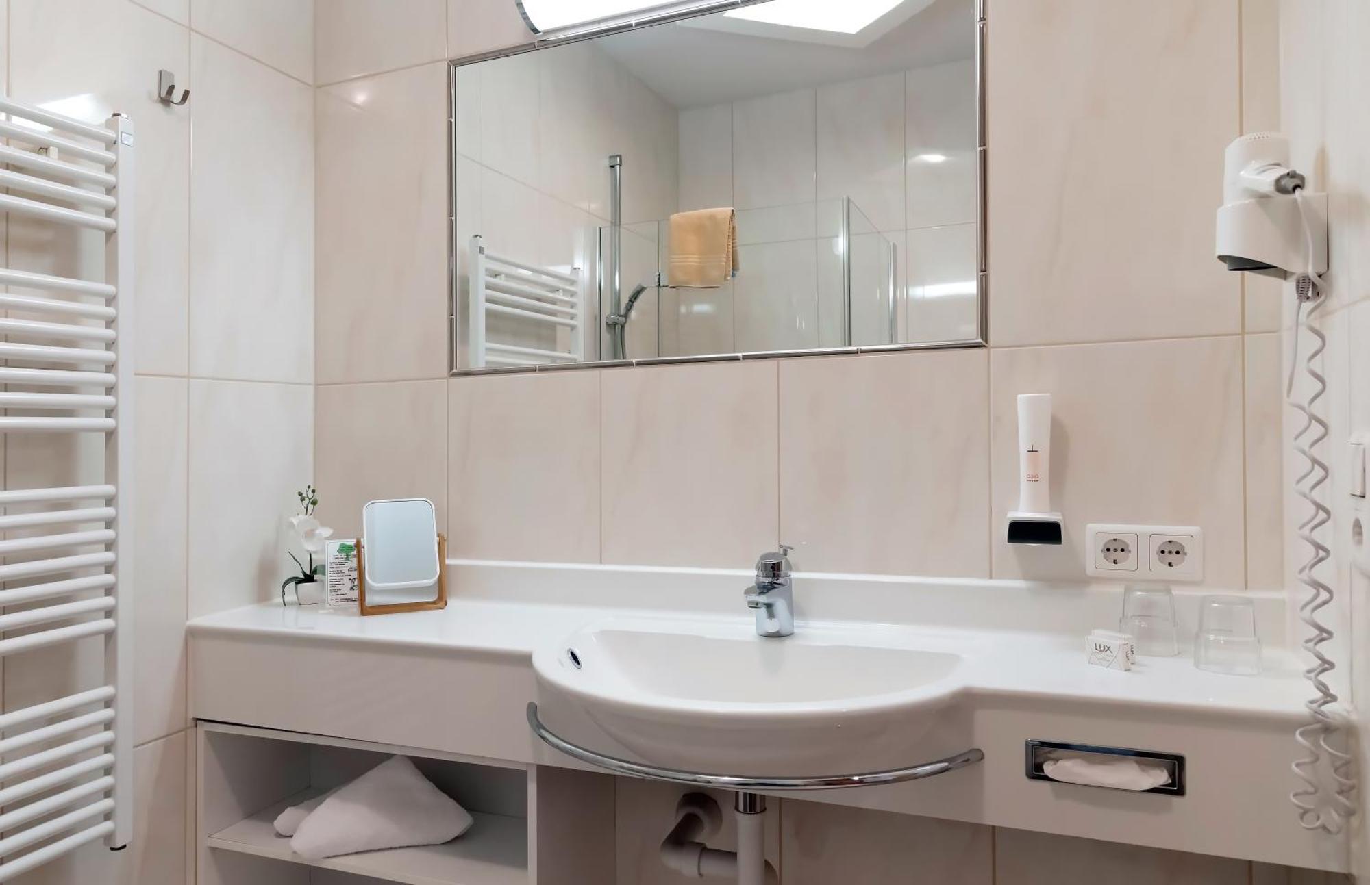 Gasthof Hotel Schermer Bad Häring Dış mekan fotoğraf